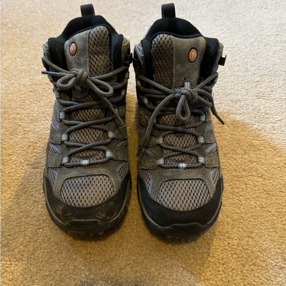 Merrell Women's Moab 2 Mid Waterproof Hiking Boots
